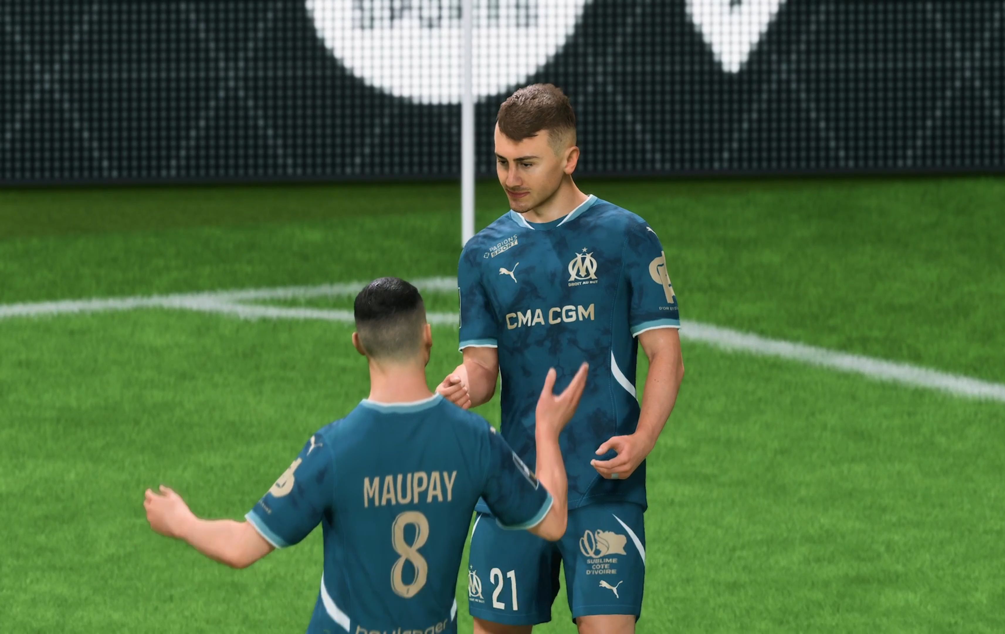 法甲冠军之争：马赛主场对战里昂展开激烈对抗的简单介绍